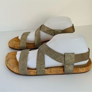 White Mountain Gold Strap Sandals‎